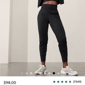 Venice high rise jogger